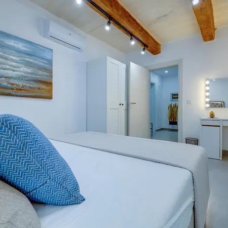 Kapitali 33a Apartament *