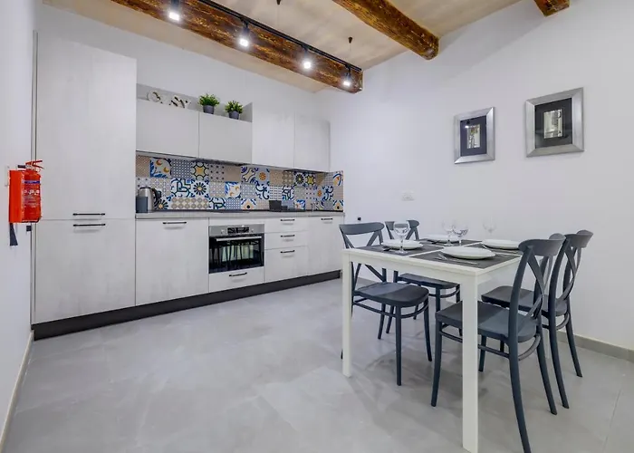 Apartment Kapitali 33a Valletta